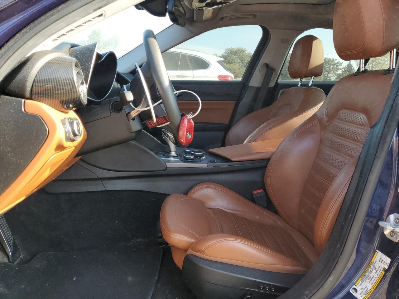 2018 ALFA ROMEO GIULIA TI photo 13