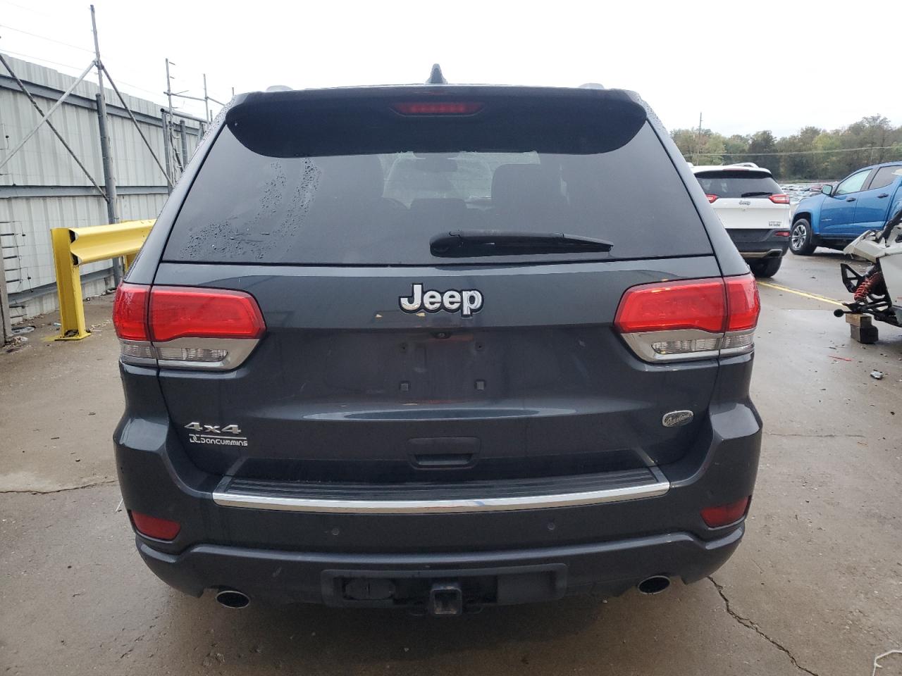 2014 JEEP GRAND CHEROKEE OVERLAND photo 11
