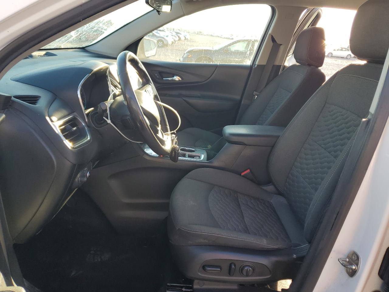 2019 CHEVROLET EQUINOX LT photo 13