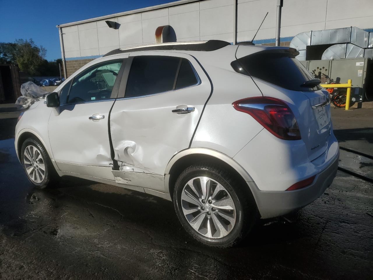 2018 BUICK ENCORE PREFERRED photo 2