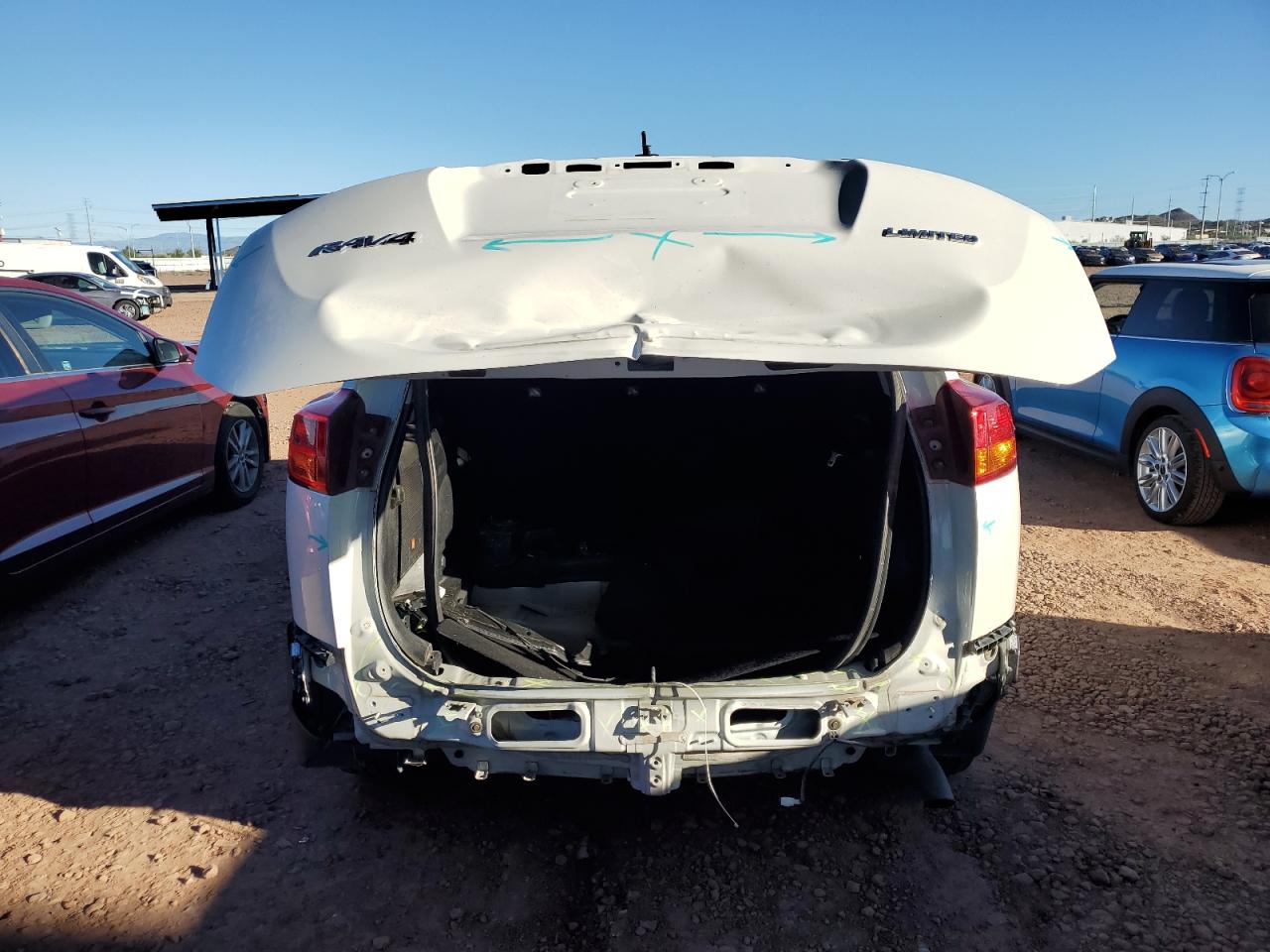 2015 TOYOTA RAV4 LIMITED photo 11