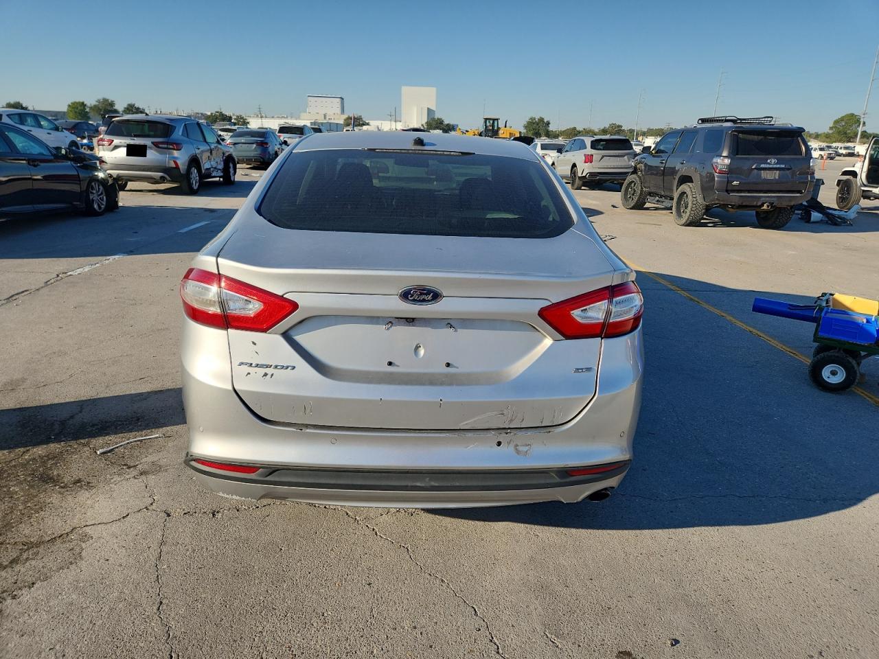2016 FORD FUSION SE photo 16