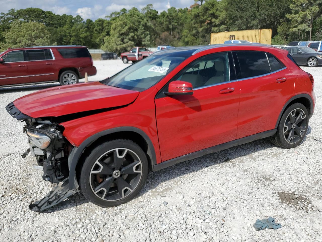 2019 MERCEDES-BENZ GLA