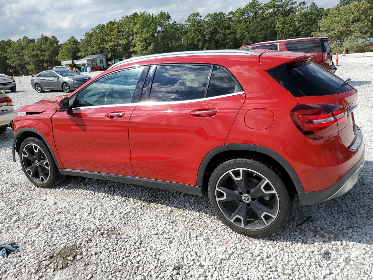 2019 MERCEDES-BENZ GLA 250 photo 3