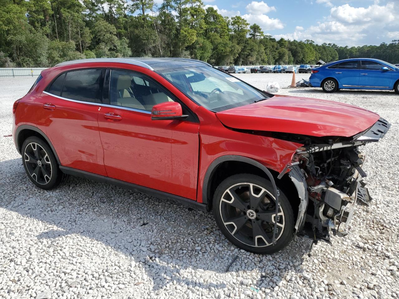 2019 MERCEDES-BENZ GLA 250 photo 7