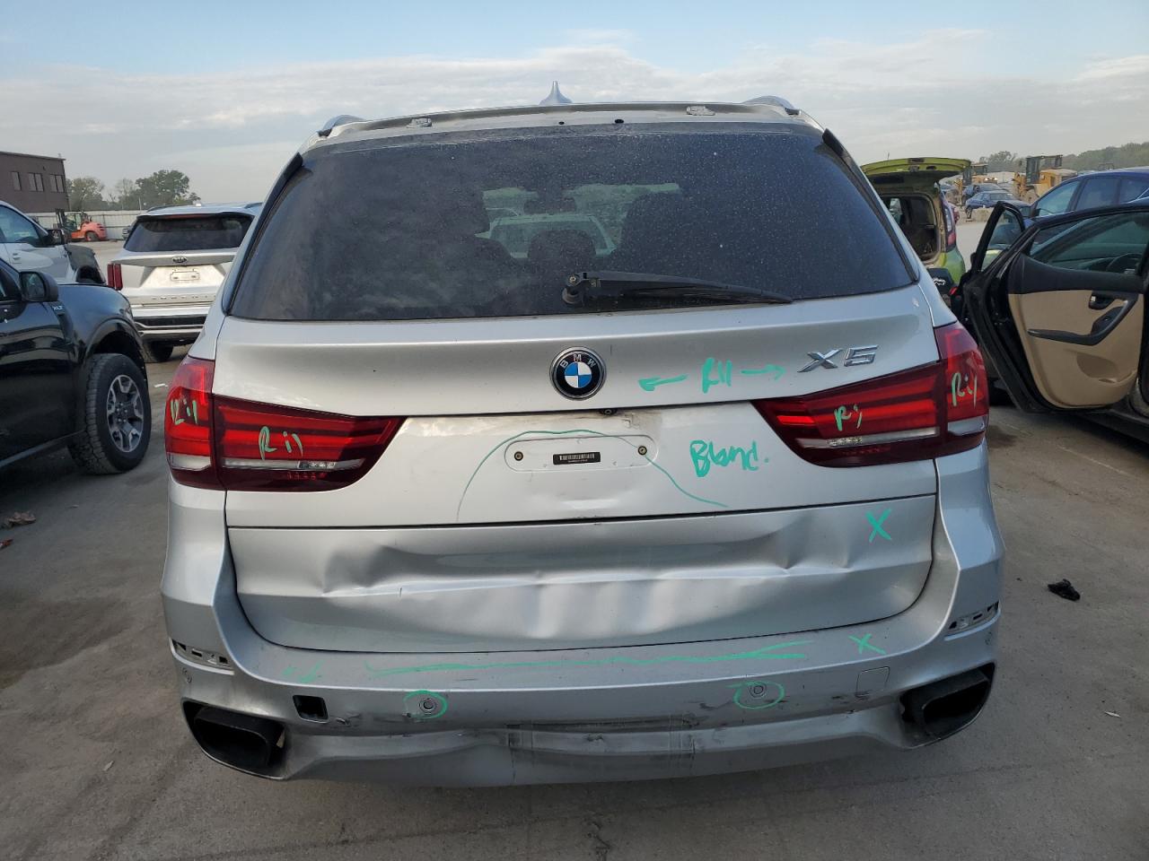 2015 BMW X5 XDRIVE50I photo 16