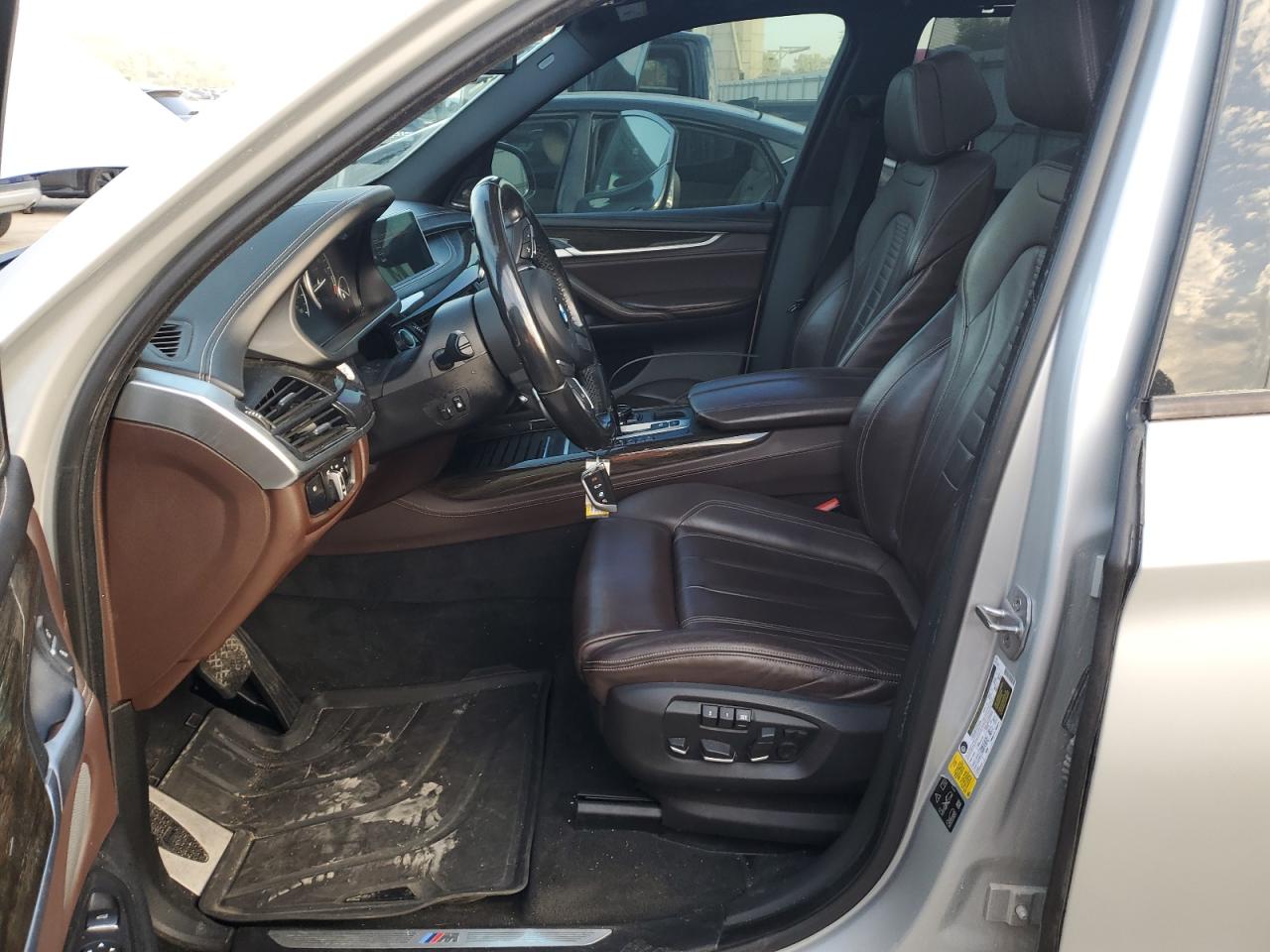 2015 BMW X5 XDRIVE50I photo 19