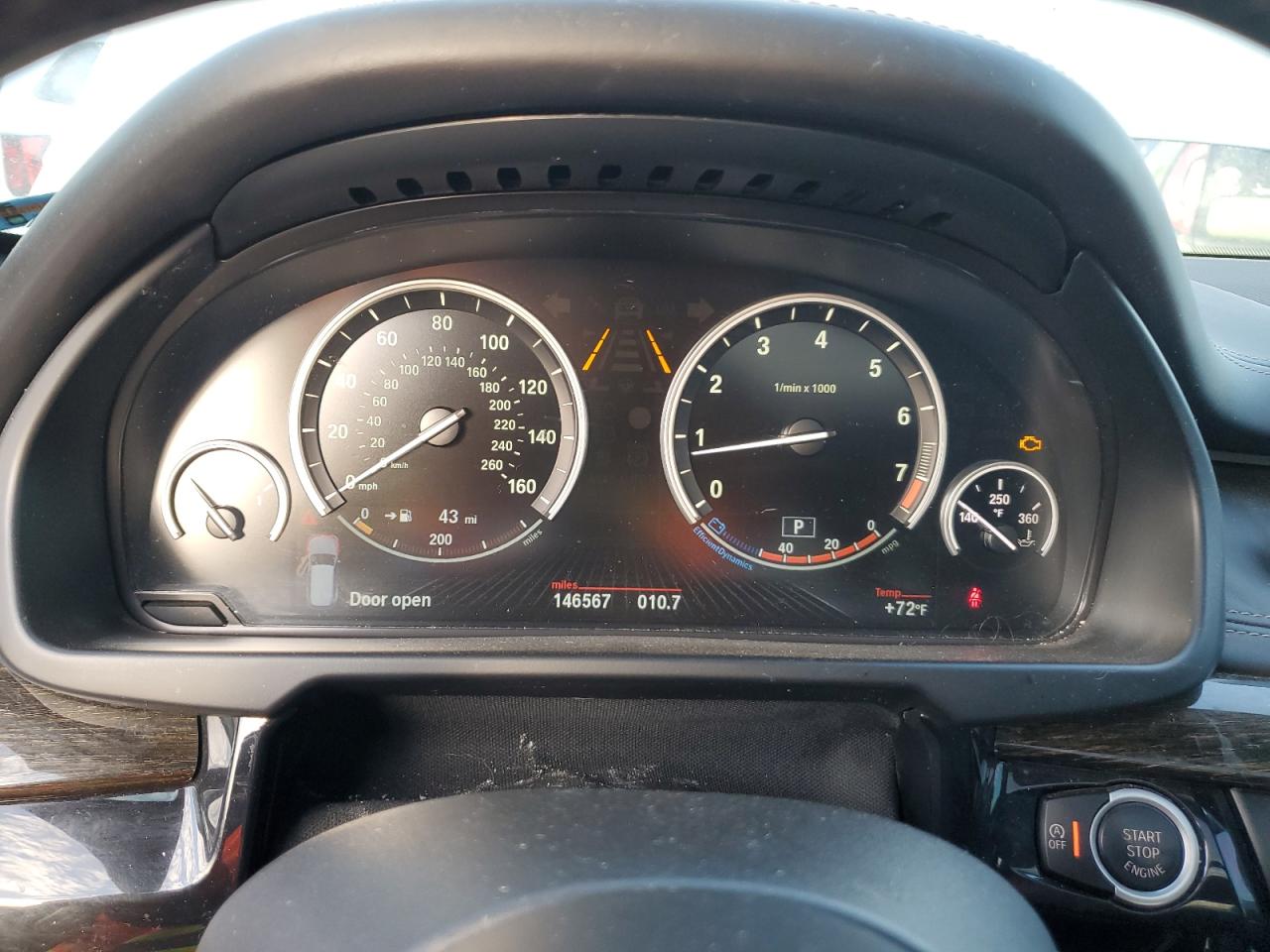 2015 BMW X5 XDRIVE50I photo 25