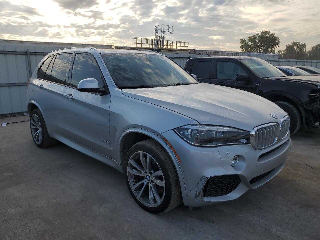 2015 BMW X5 XDRIVE50I photo 10