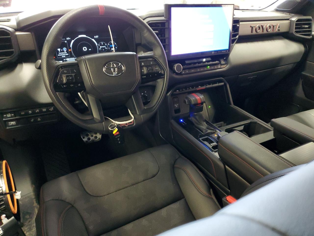 2024 TOYOTA TUNDRA CREWMAX LIMITED photo 15