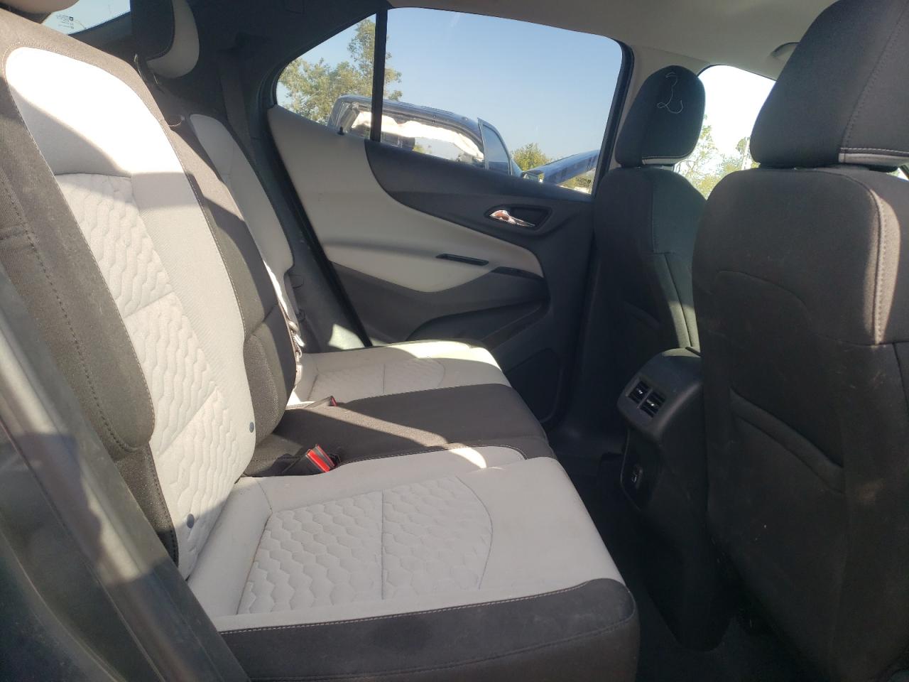 2020 CHEVROLET EQUINOX LS photo 21