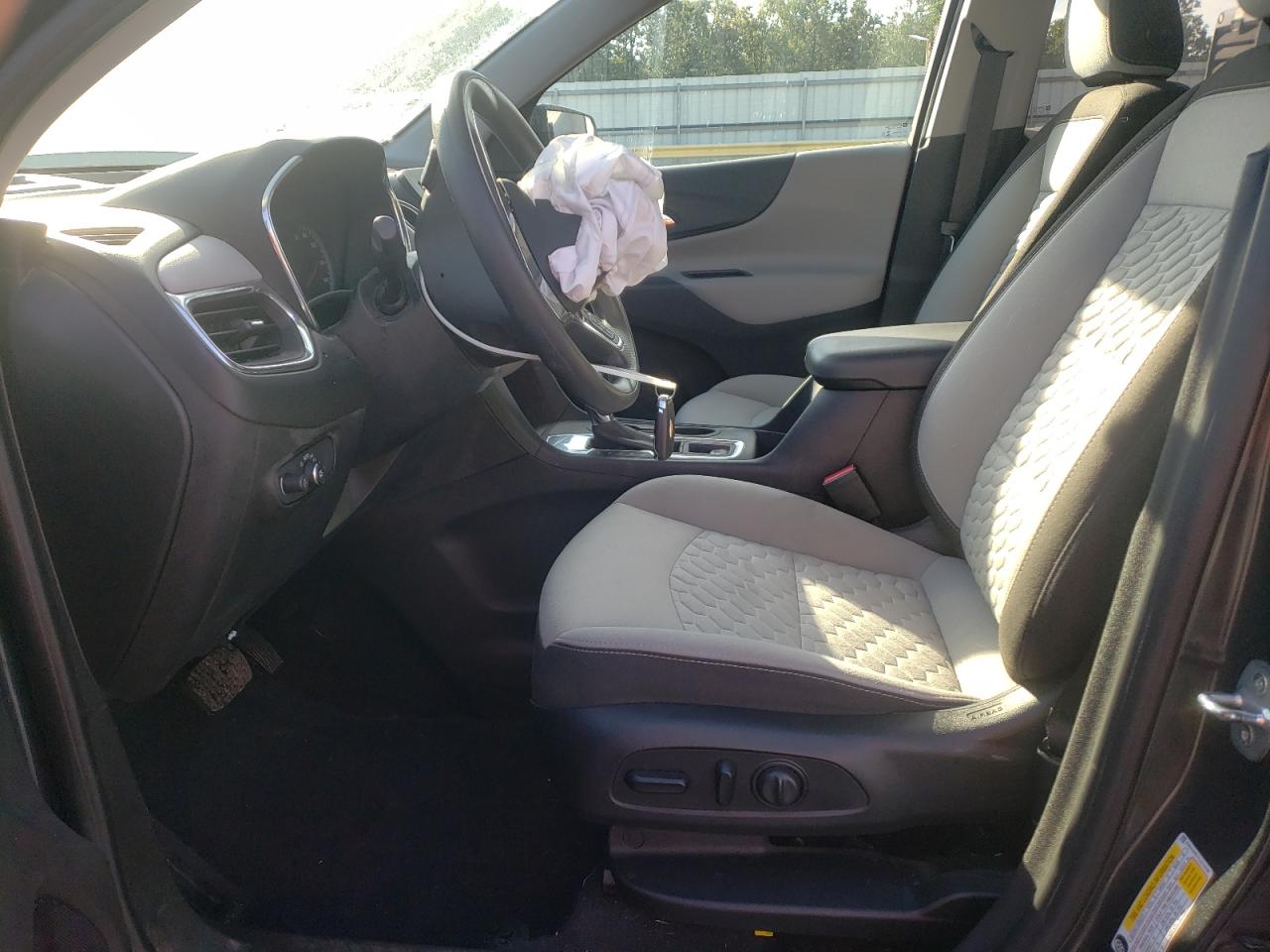 2020 CHEVROLET EQUINOX LS photo 13