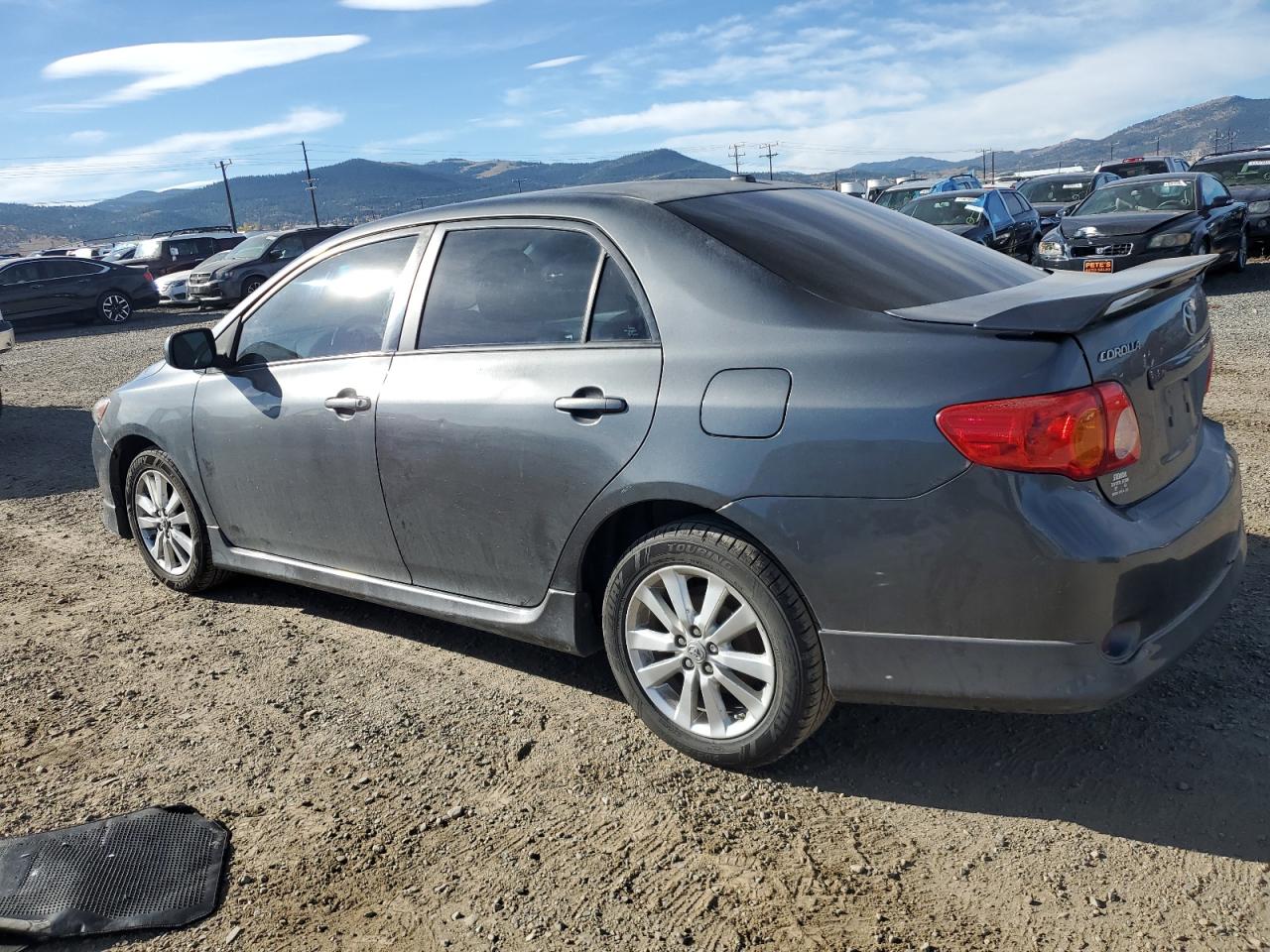 2010 TOYOTA COROLLA S photo 3