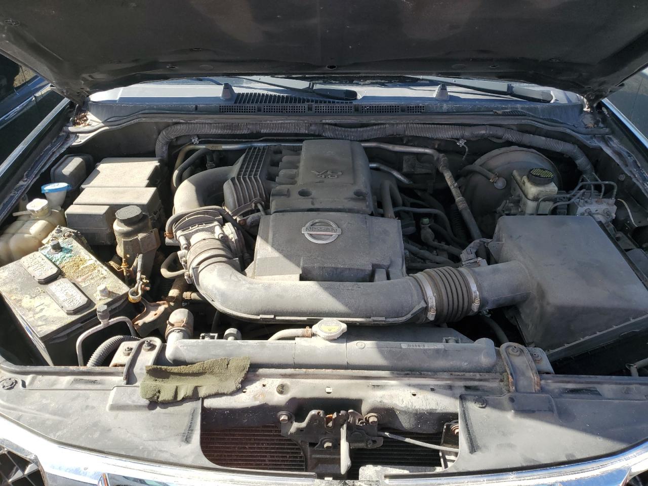 2012 NISSAN PATHFINDER S photo 34