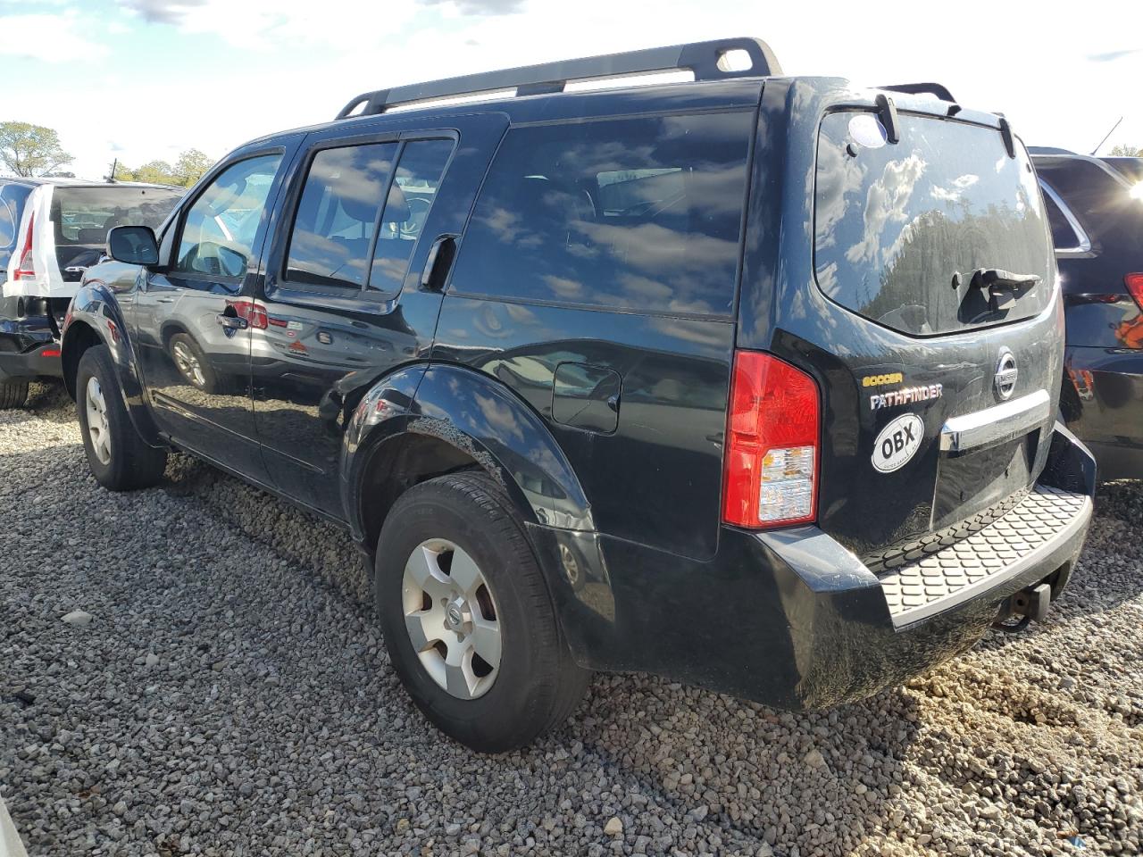 2012 NISSAN PATHFINDER S photo 4