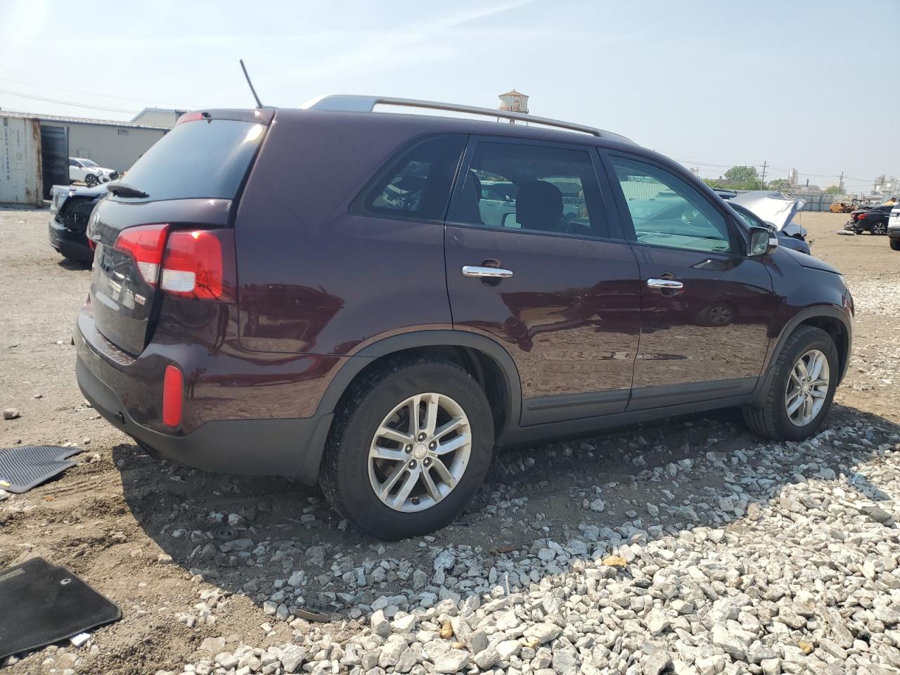 2015 KIA SORENTO LX photo 5
