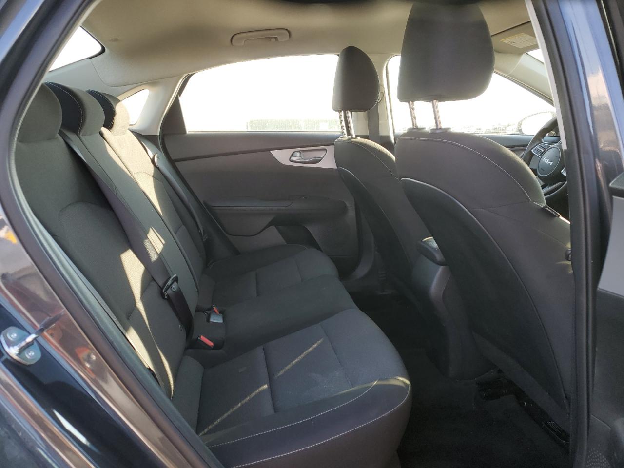 2024 KIA FORTE LX photo 28