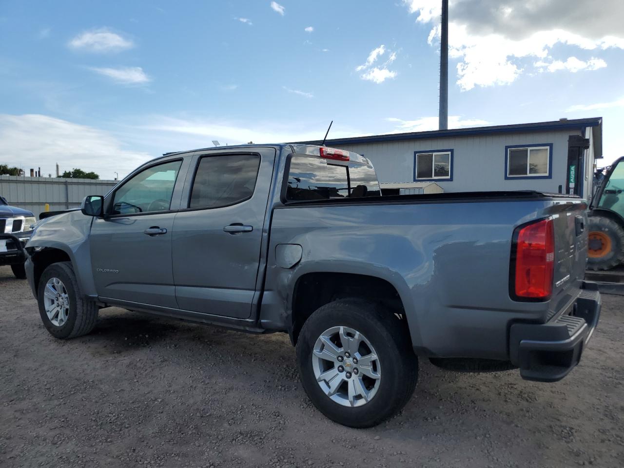 2022 CHEVROLET COLORADO LT photo 3