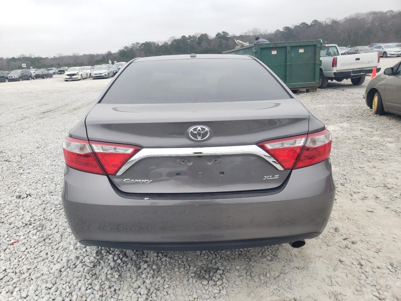 2017 TOYOTA CAMRY LE photo 16
