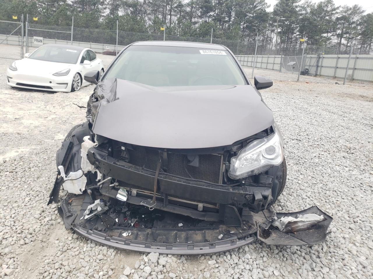 2017 TOYOTA CAMRY LE photo 13