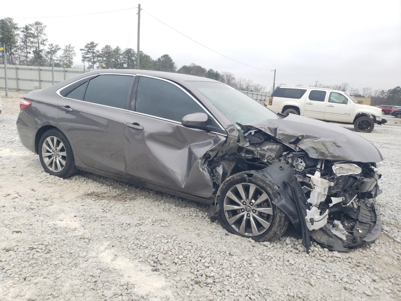 2017 TOYOTA CAMRY LE photo 10