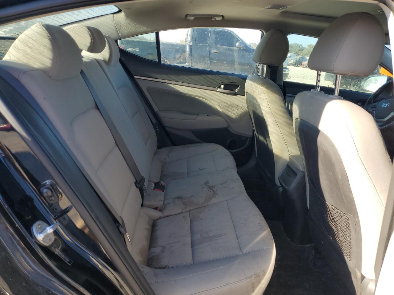 2018 HYUNDAI ELANTRA SEL photo 28