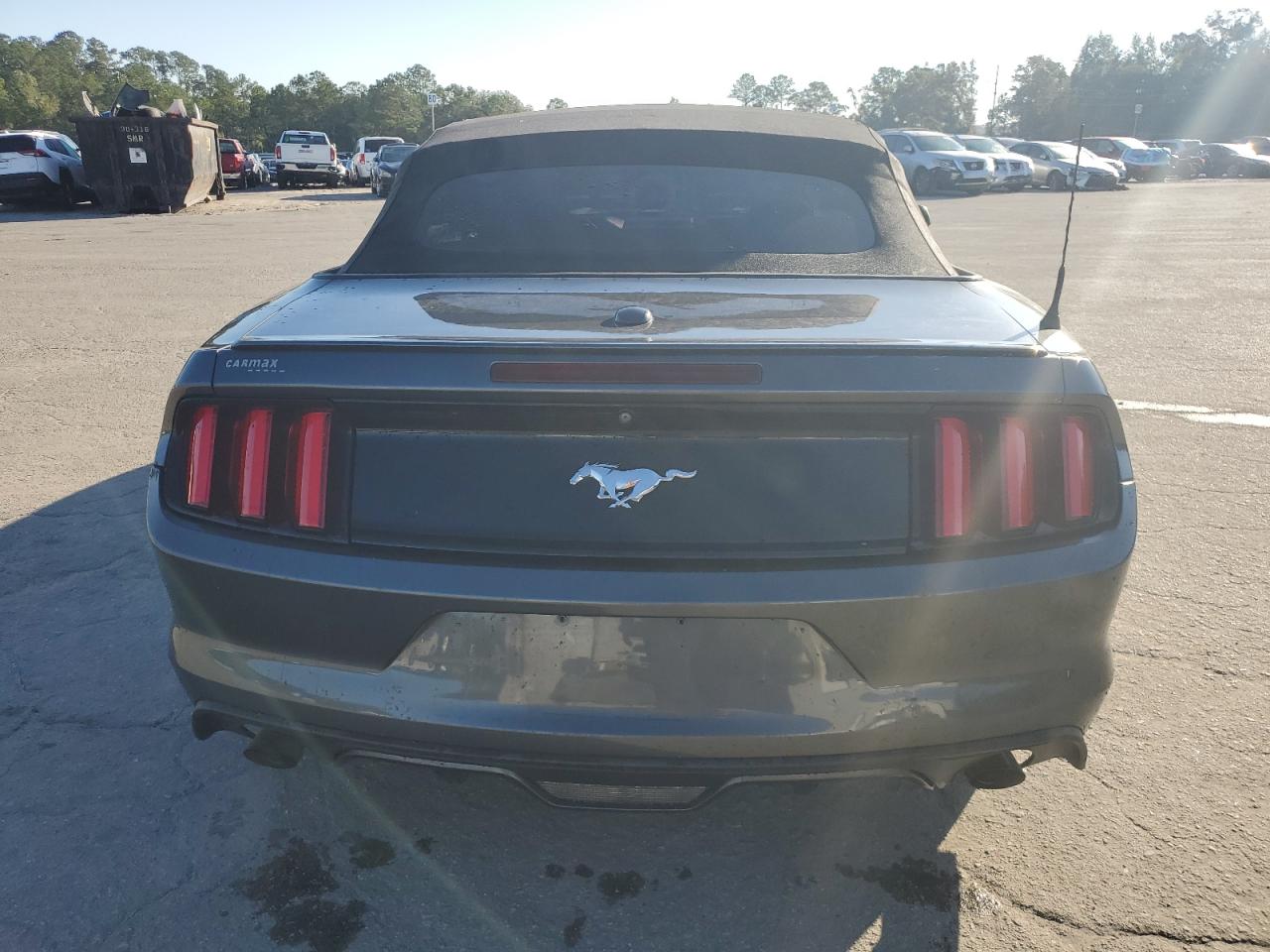 2017 FORD MUSTANG photo 11