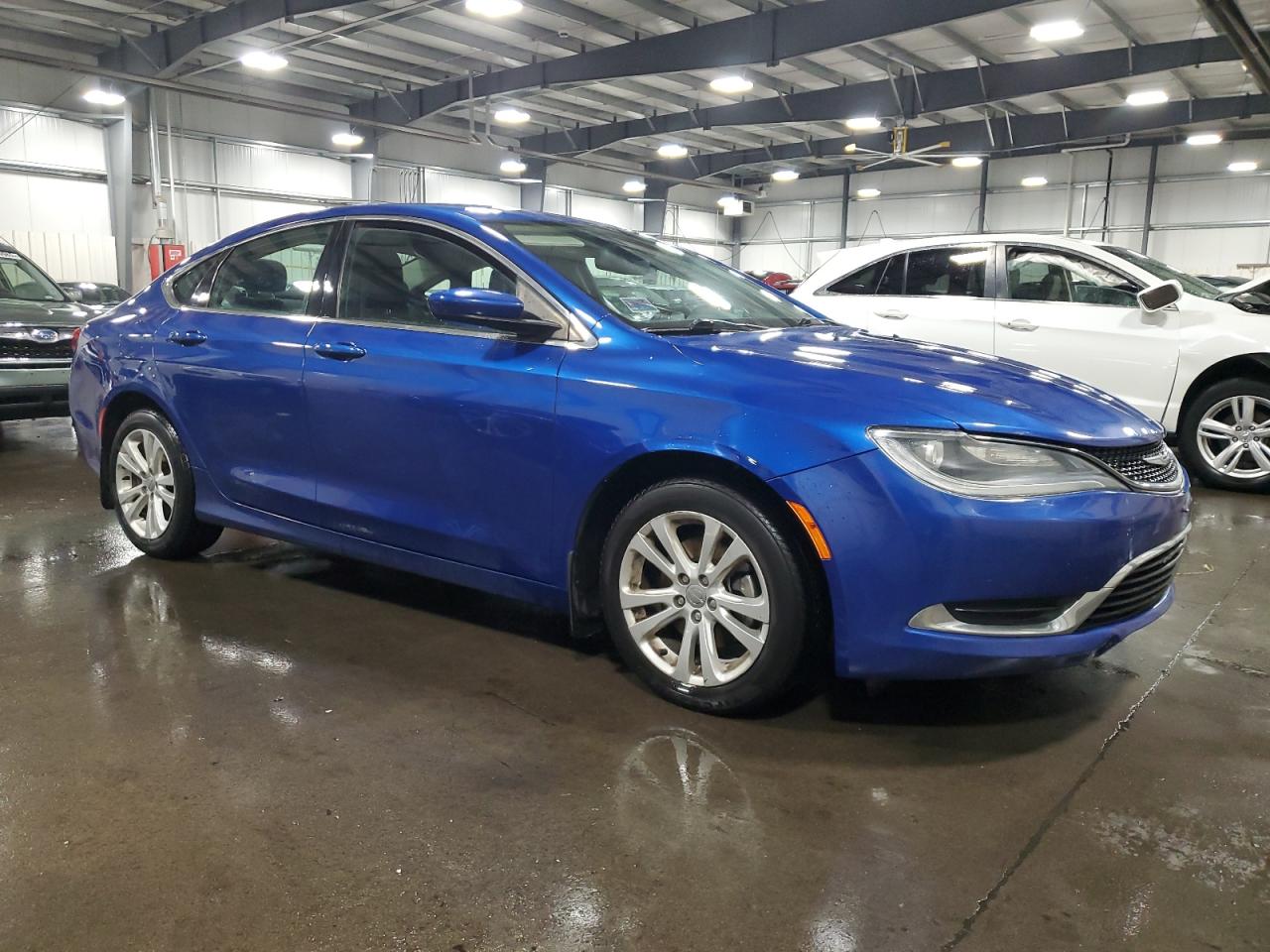 2015 CHRYSLER 200 LIMITED photo 4