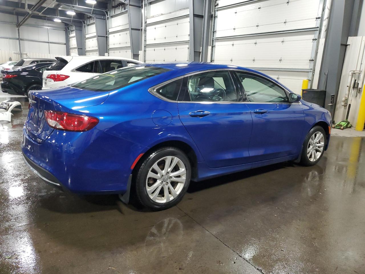 2015 CHRYSLER 200 LIMITED photo 3