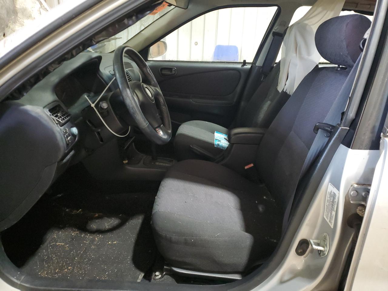 2001 TOYOTA COROLLA S photo 13