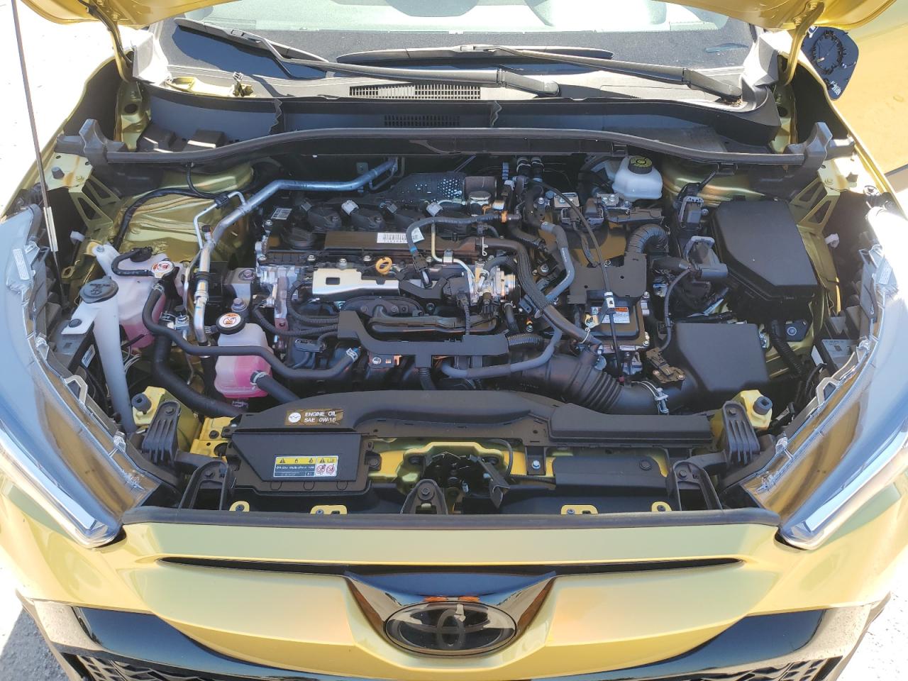 2024 TOYOTA COROLLA CROSS SE photo 12