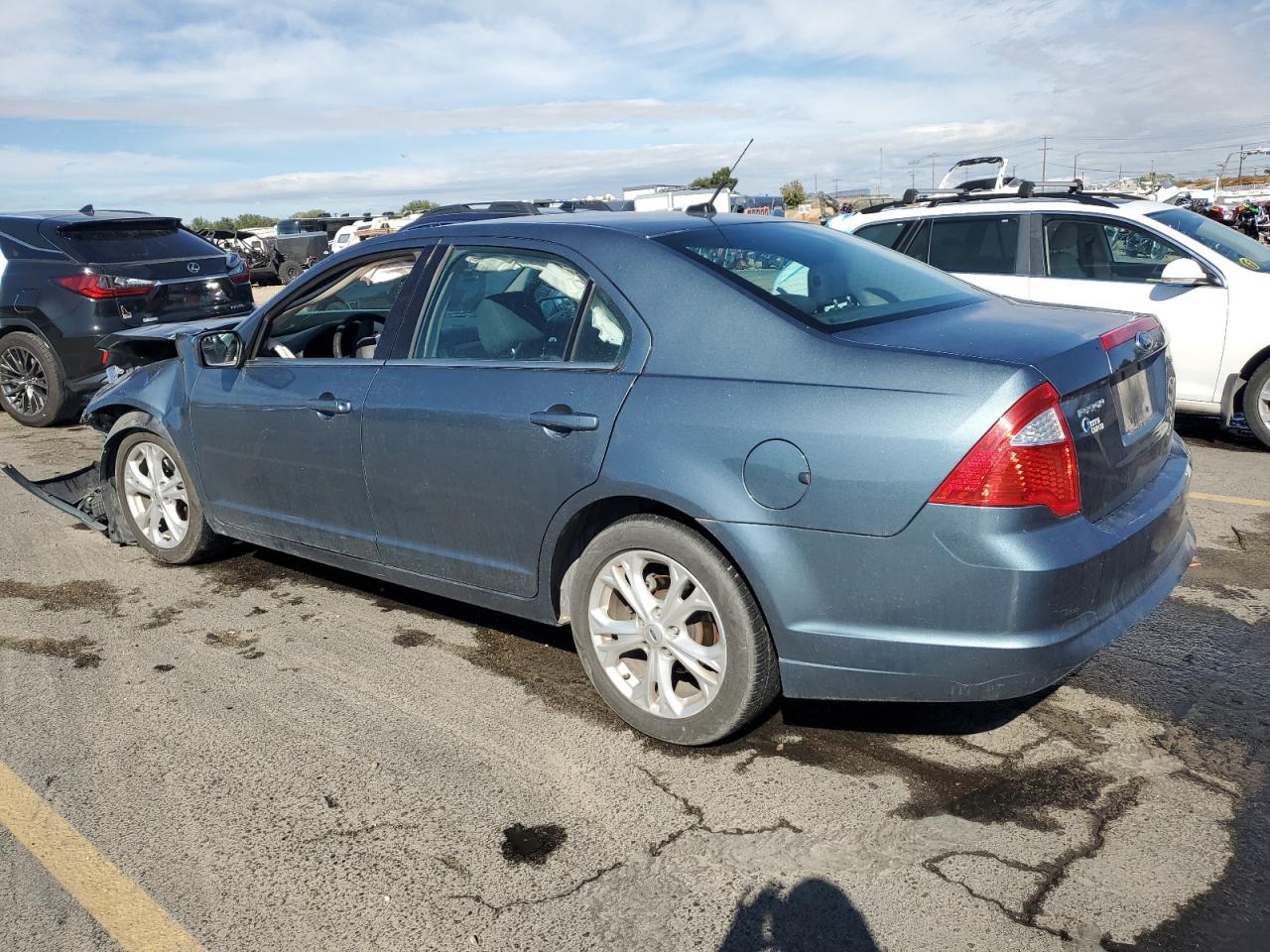 2012 FORD FUSION SE photo 2