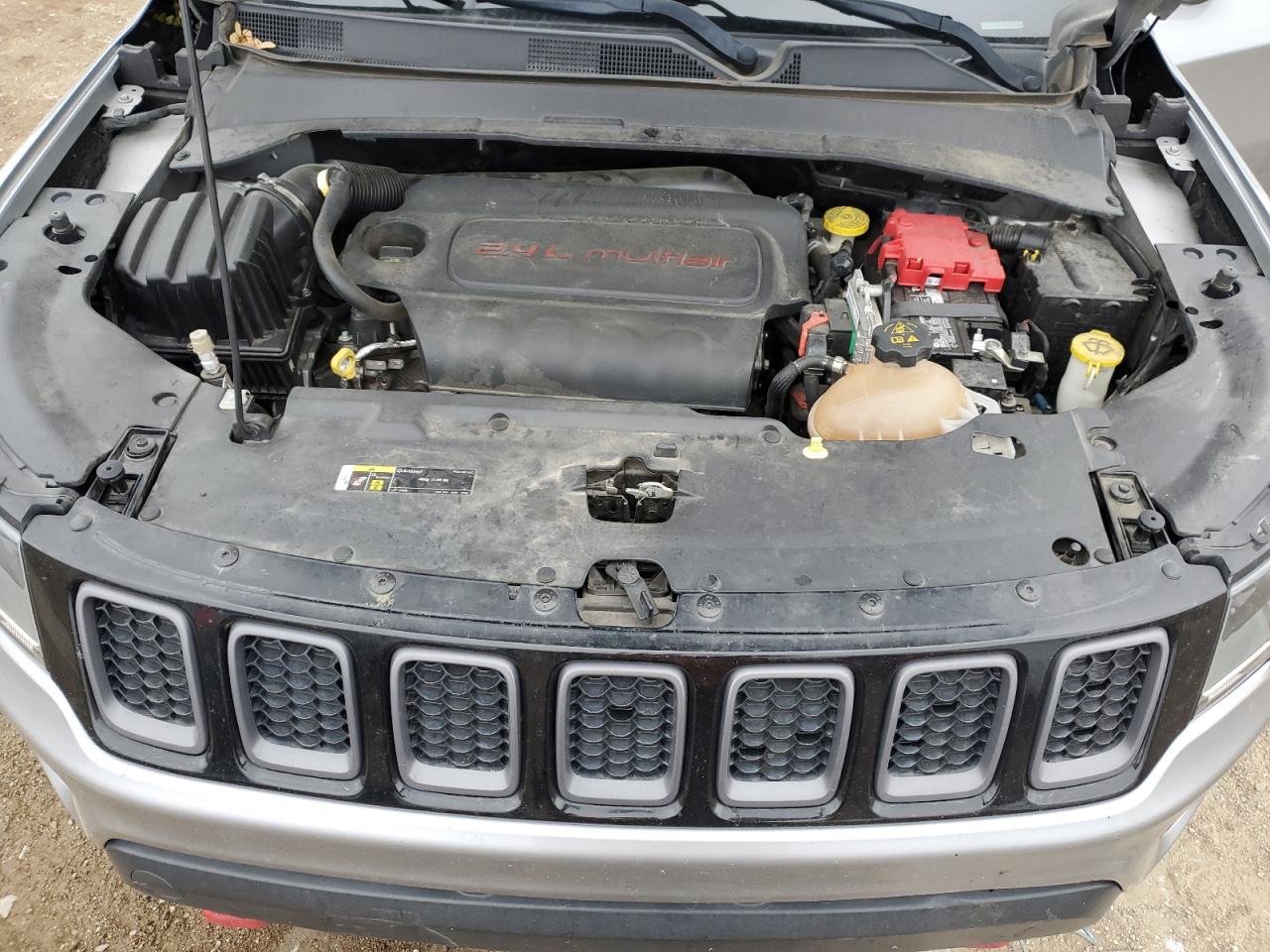 2021 JEEP COMPASS photo 21