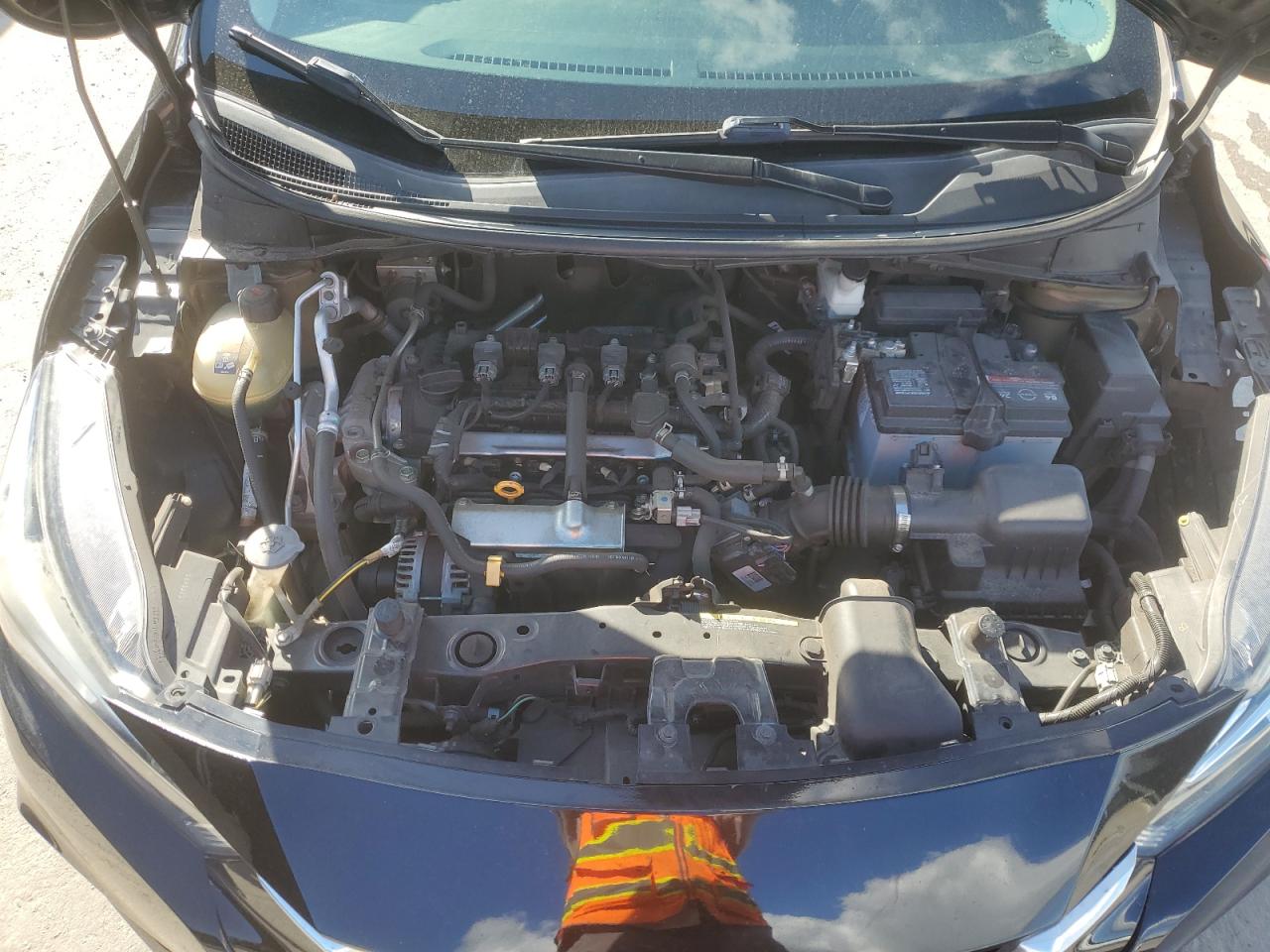 2021 NISSAN VERSA SV photo 21