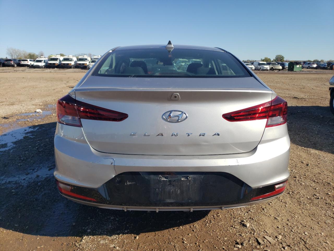 2020 HYUNDAI ELANTRA SEL photo 11