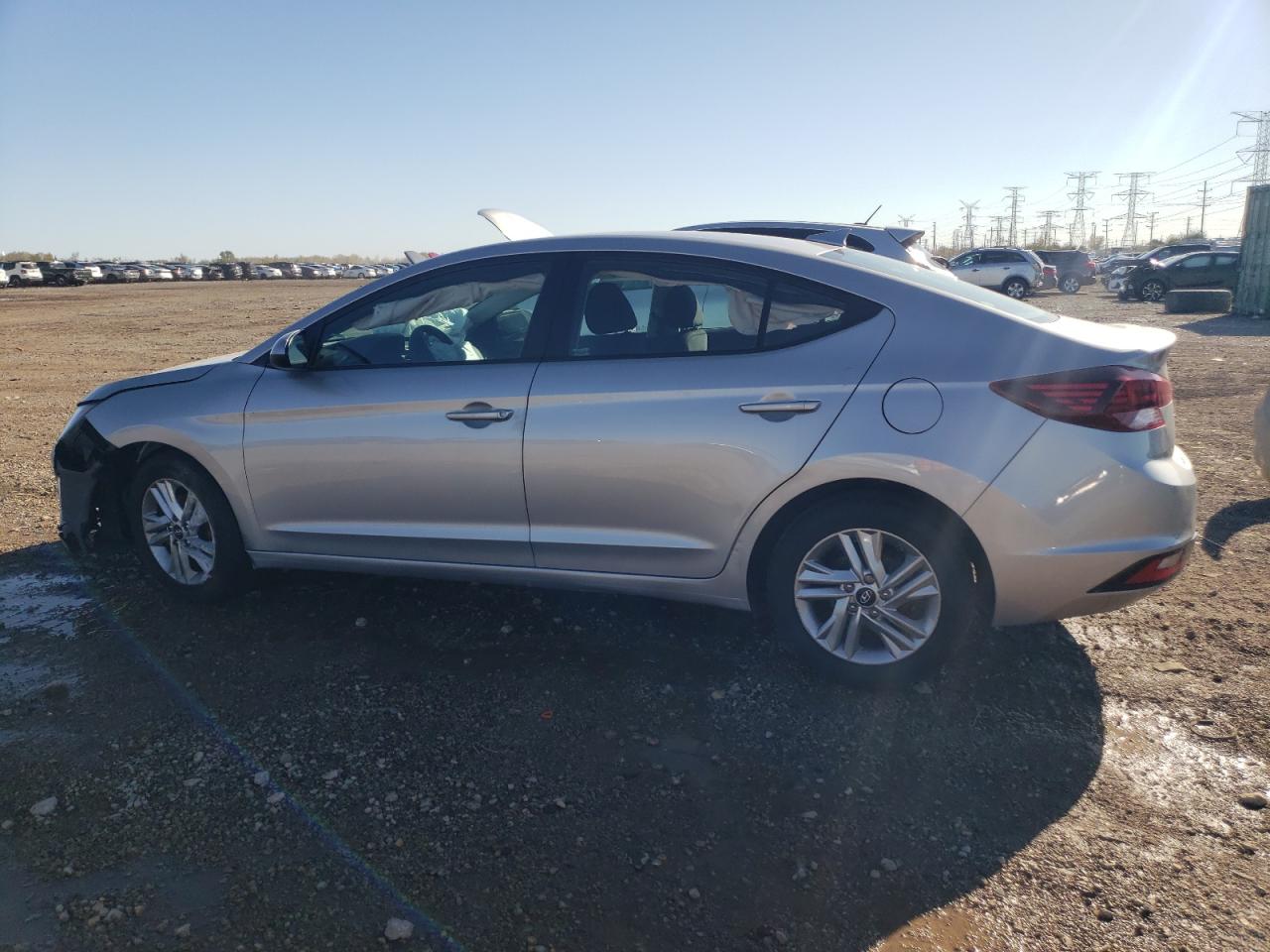 2020 HYUNDAI ELANTRA SEL photo 3