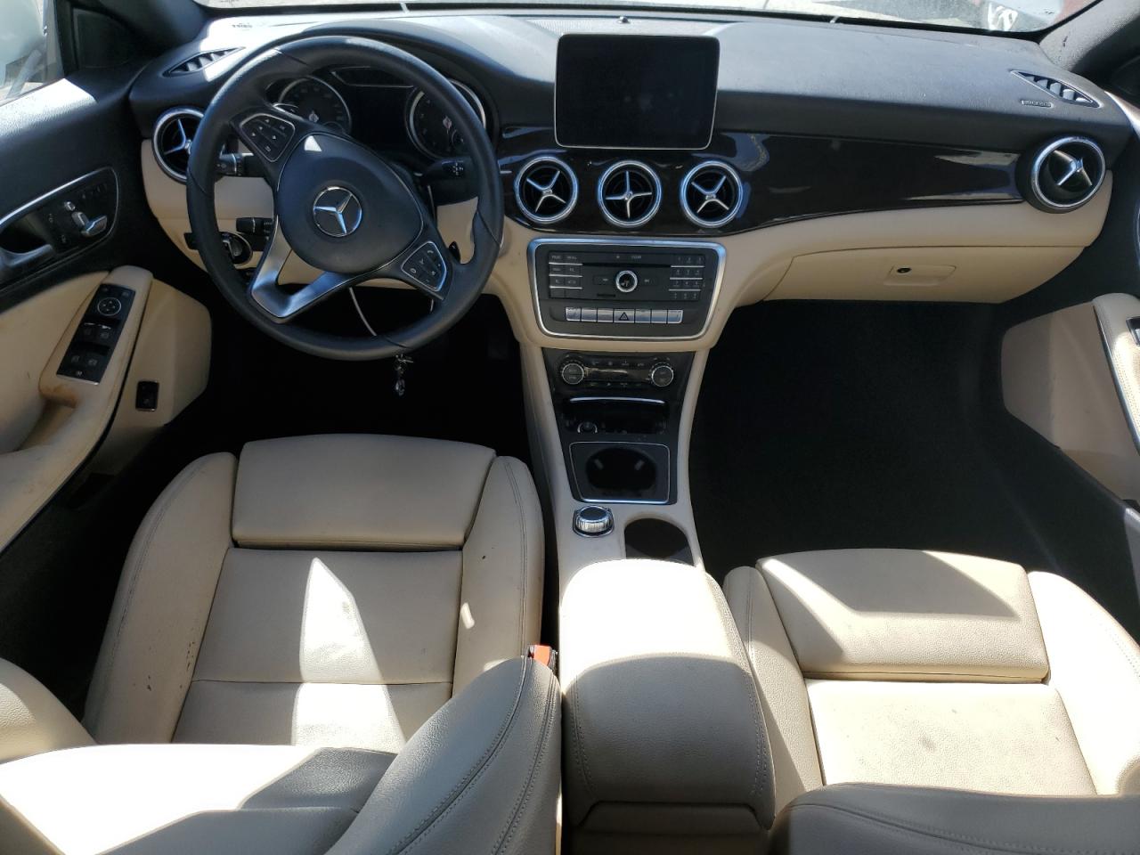 2018 MERCEDES-BENZ CLA 250 photo 15