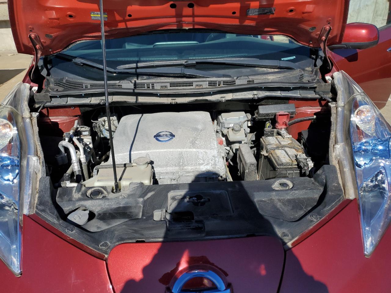 2014 NISSAN LEAF S photo 21