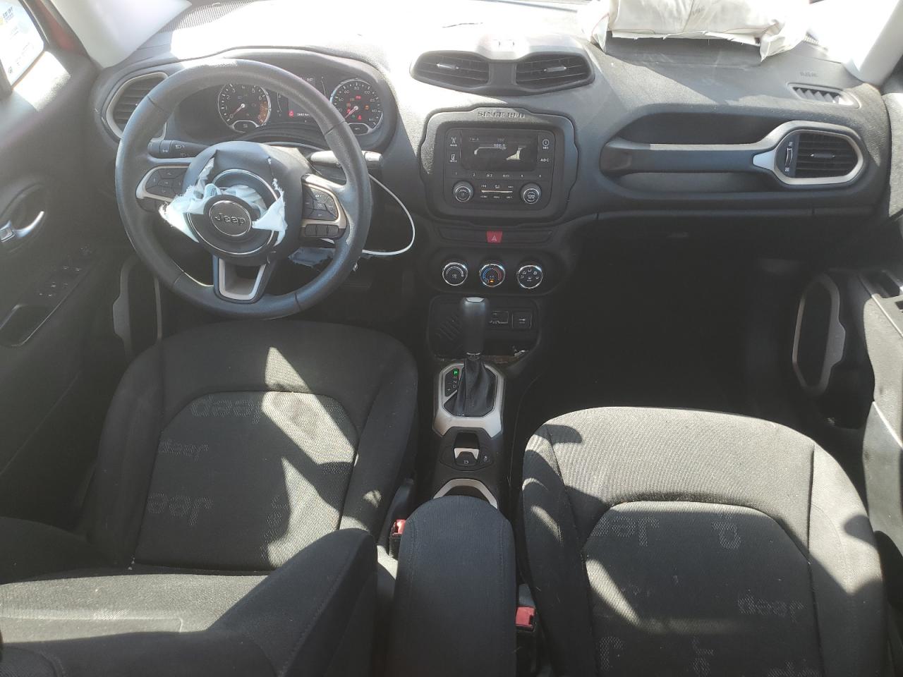 2015 JEEP RENEGADE SPORT photo 15