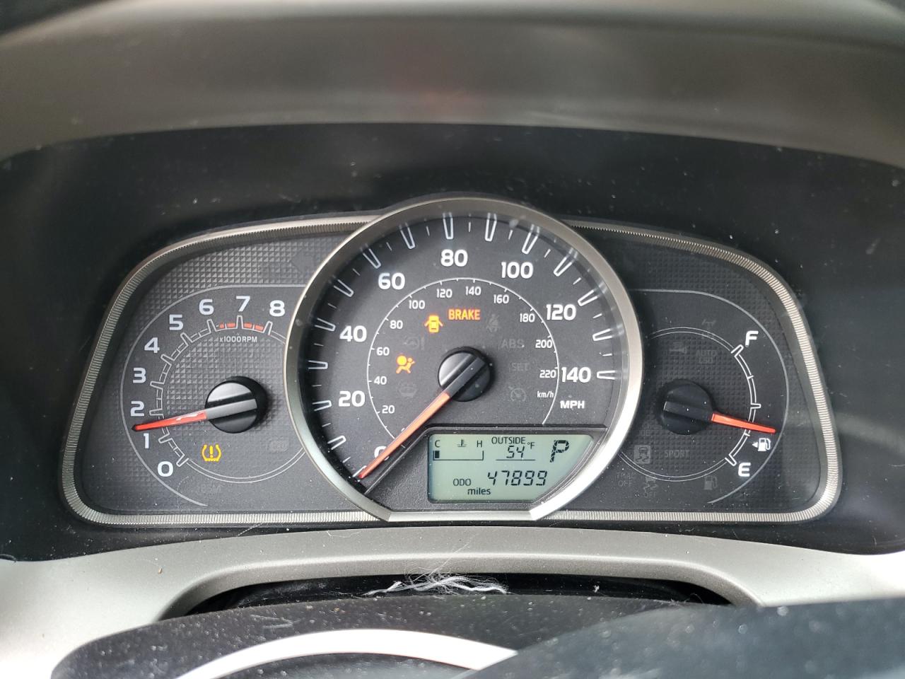 2015 TOYOTA RAV4 XLE photo 9