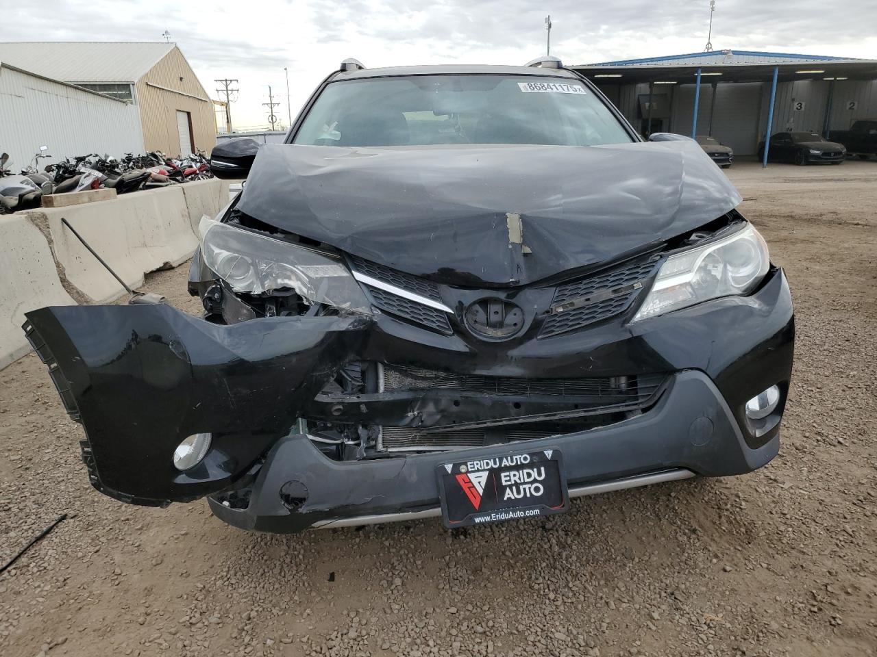 2015 TOYOTA RAV4 XLE photo 5