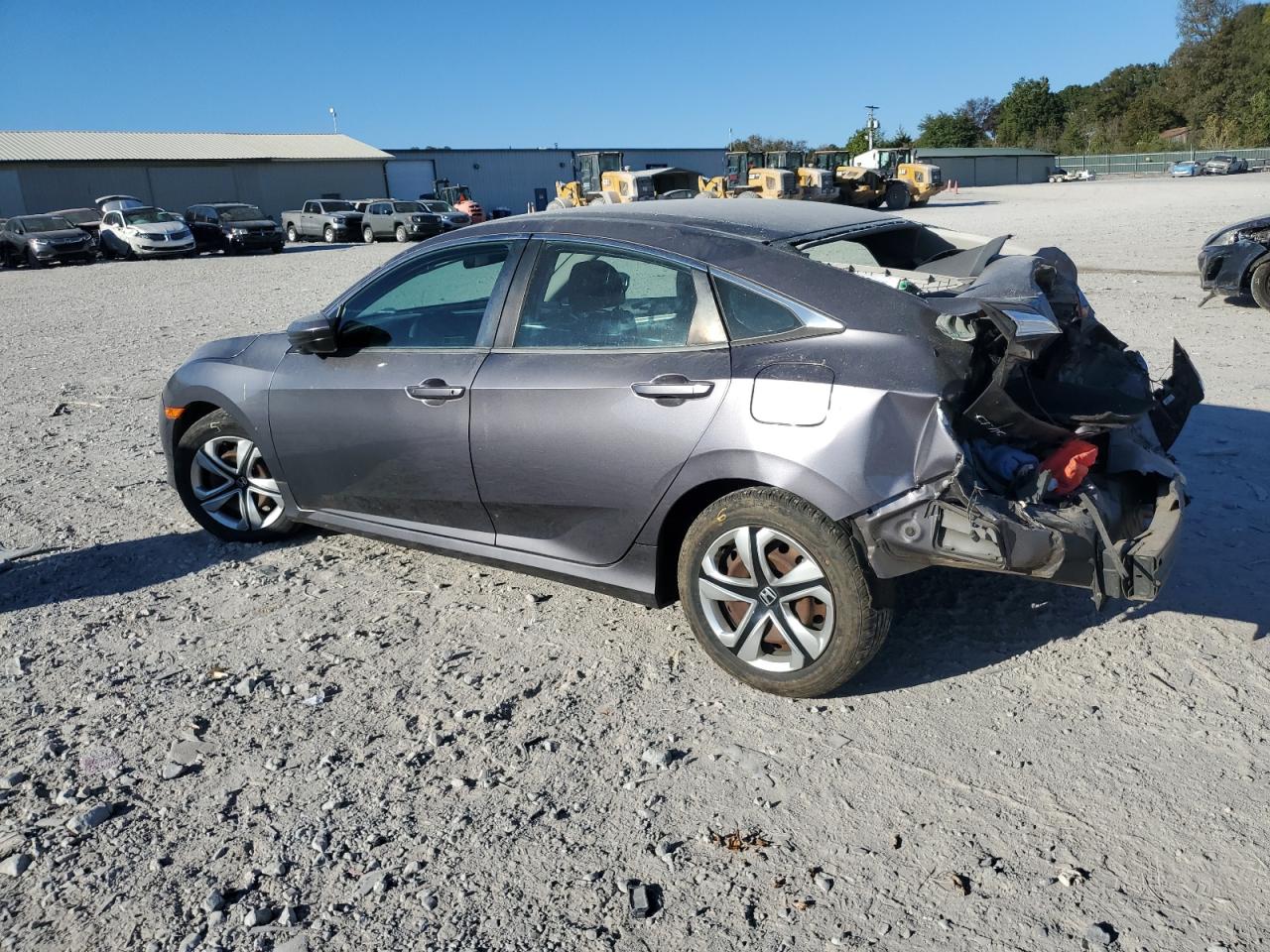 2017 HONDA CIVIC LX photo 3