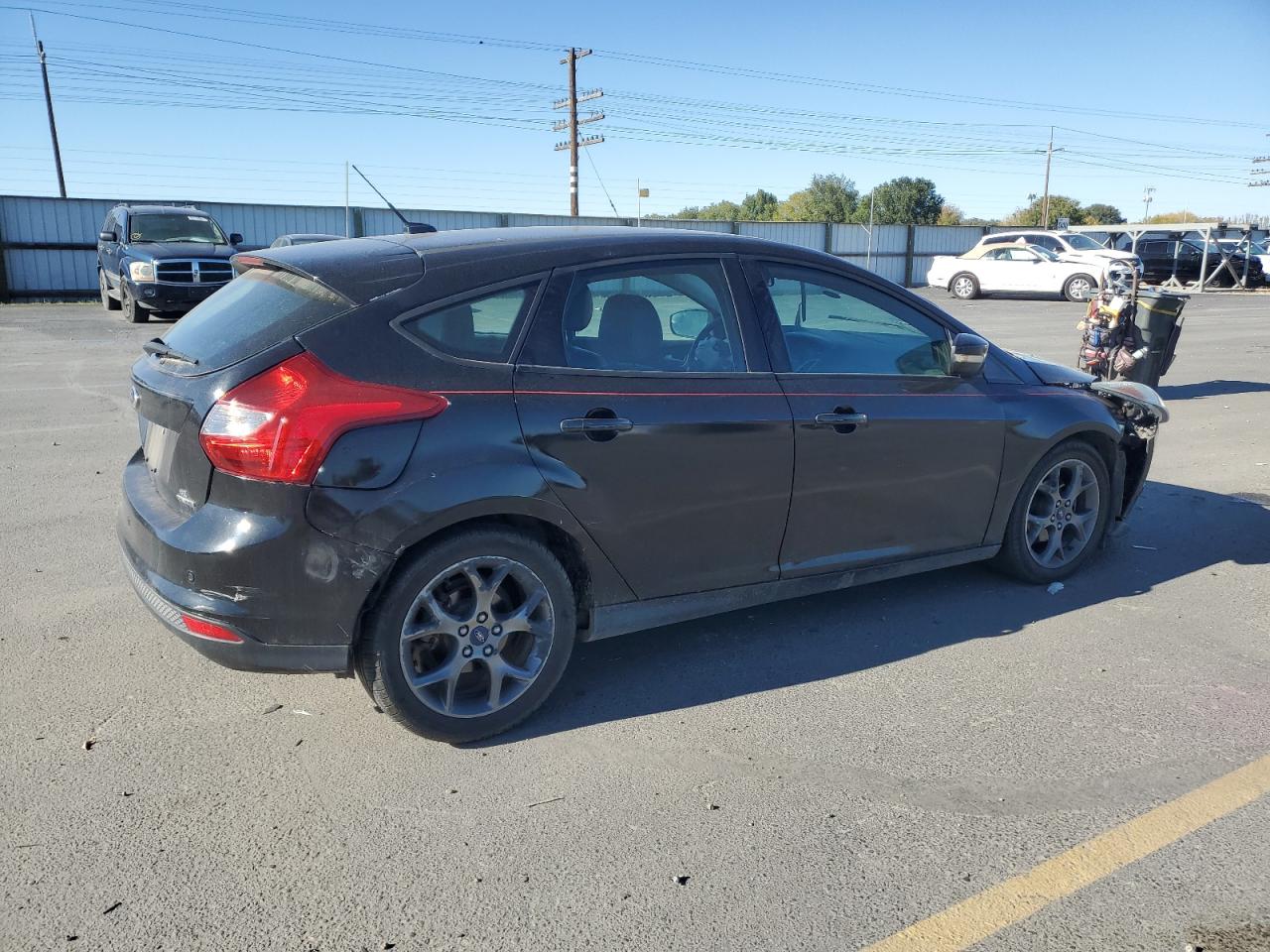 2013 FORD FOCUS photo 5