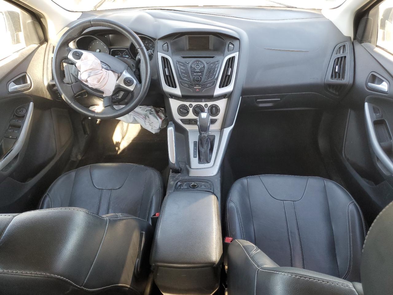 2013 FORD FOCUS photo 15