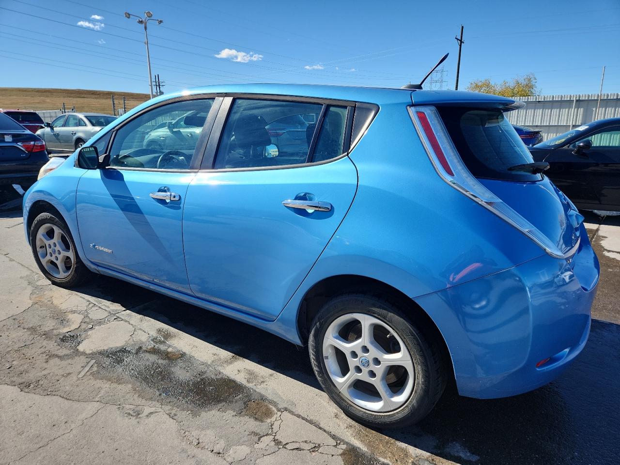 2013 NISSAN LEAF S photo 3