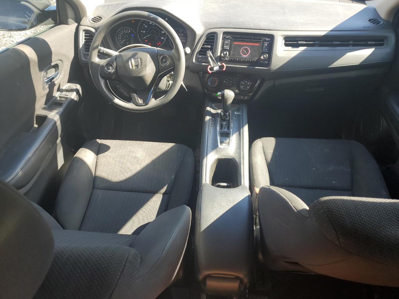 2016 HONDA HR-V LX photo 15