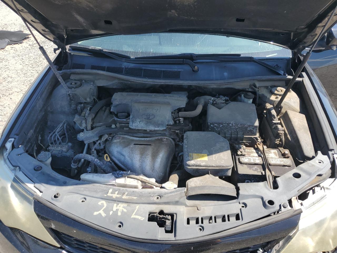 2012 TOYOTA CAMRY BASE photo 31
