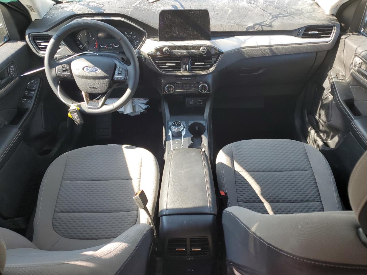 2022 FORD ESCAPE SE photo 8