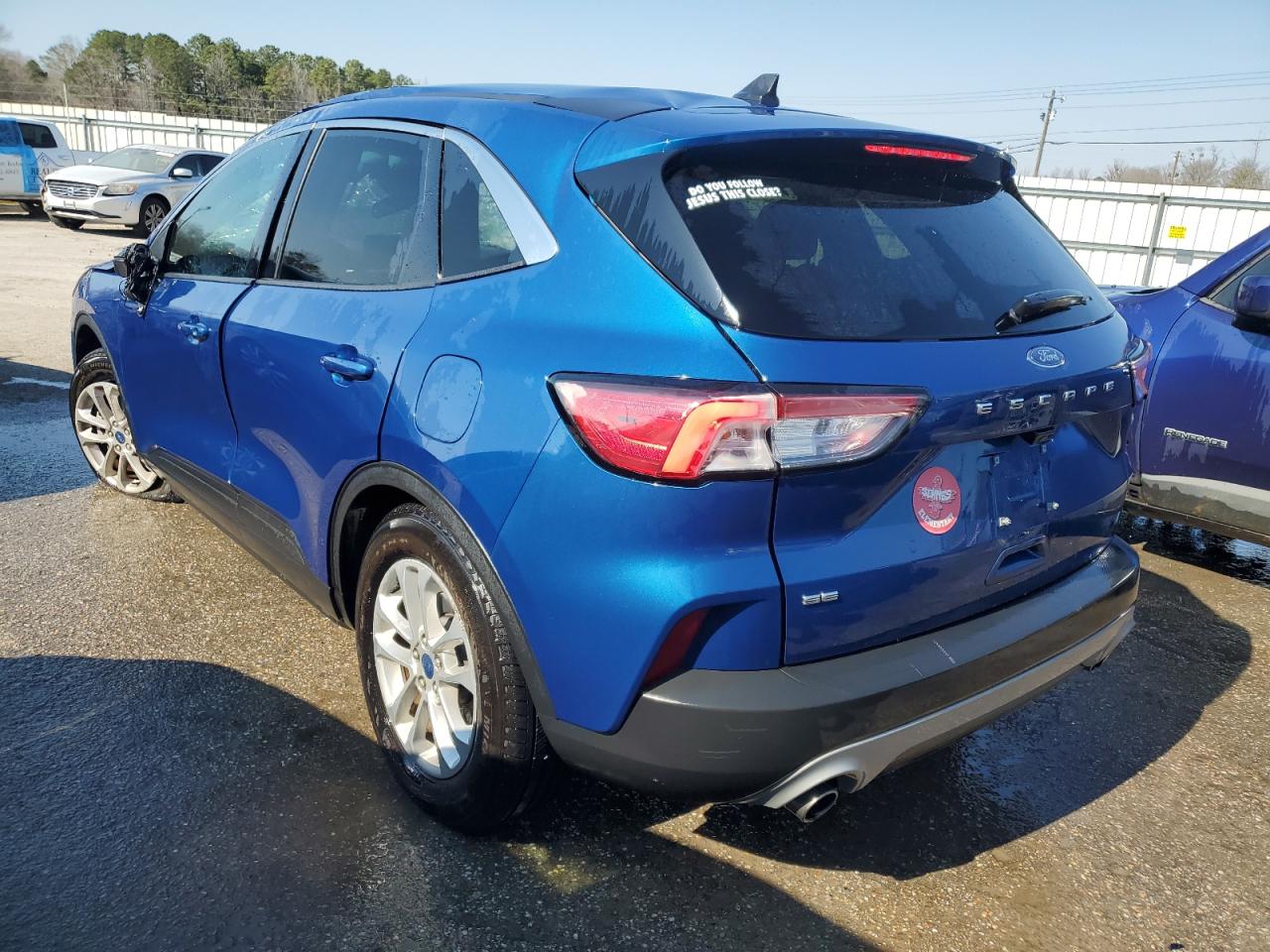 2022 FORD ESCAPE SE photo 2