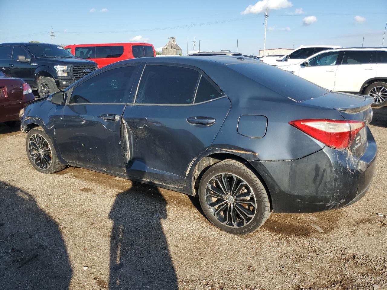 2015 TOYOTA COROLLA L photo 3